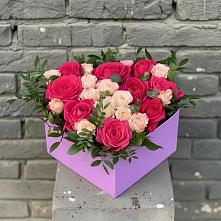 Цветочная композиция из Розы в коробке #REPLACE_PRED# Дорогобуже