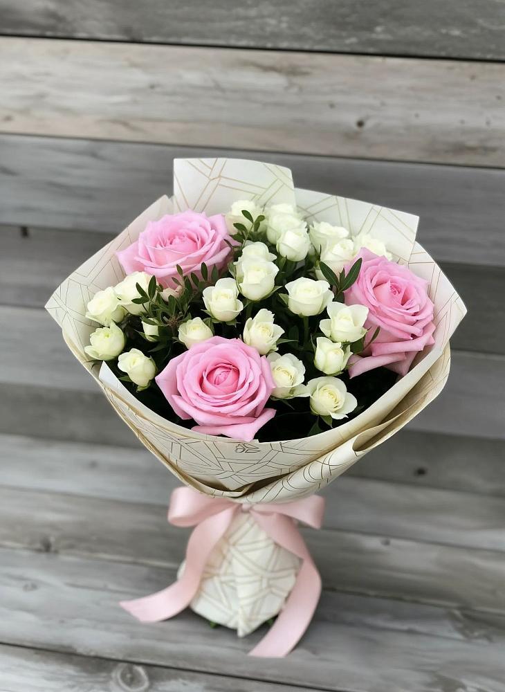 Букет цветов из: Розы в Дорогобуже