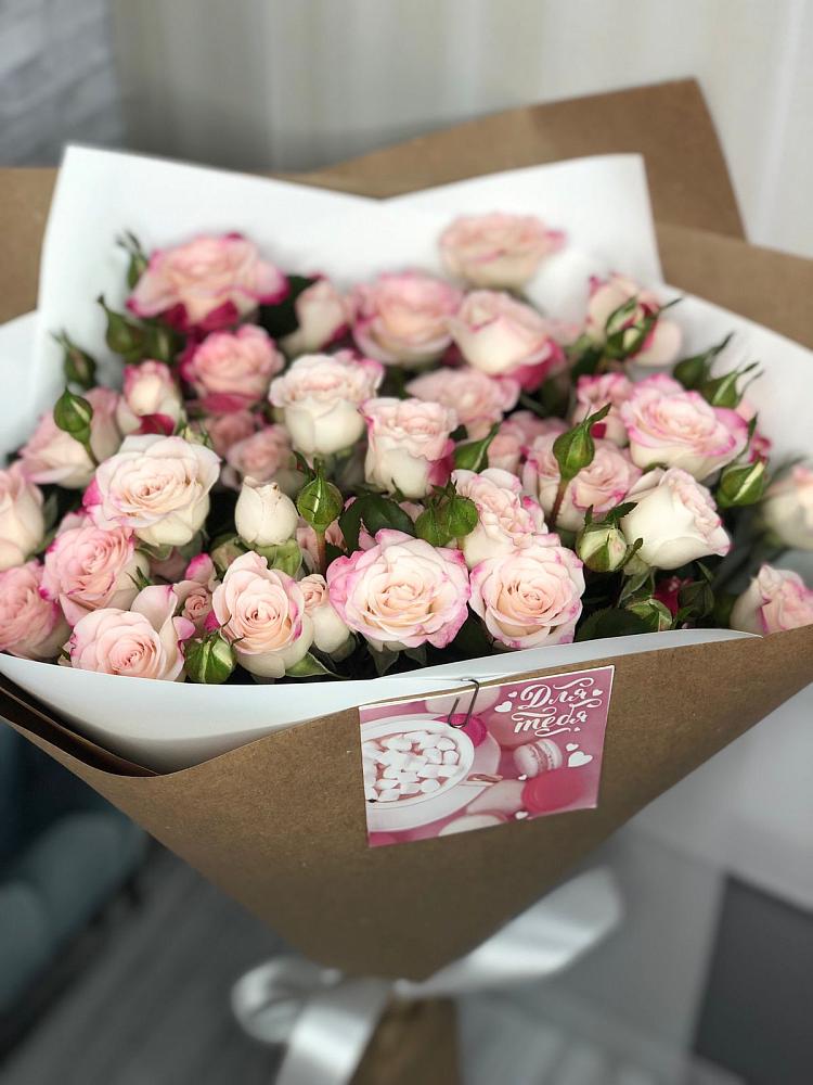 Букет цветов из: Розы в Дорогобуже