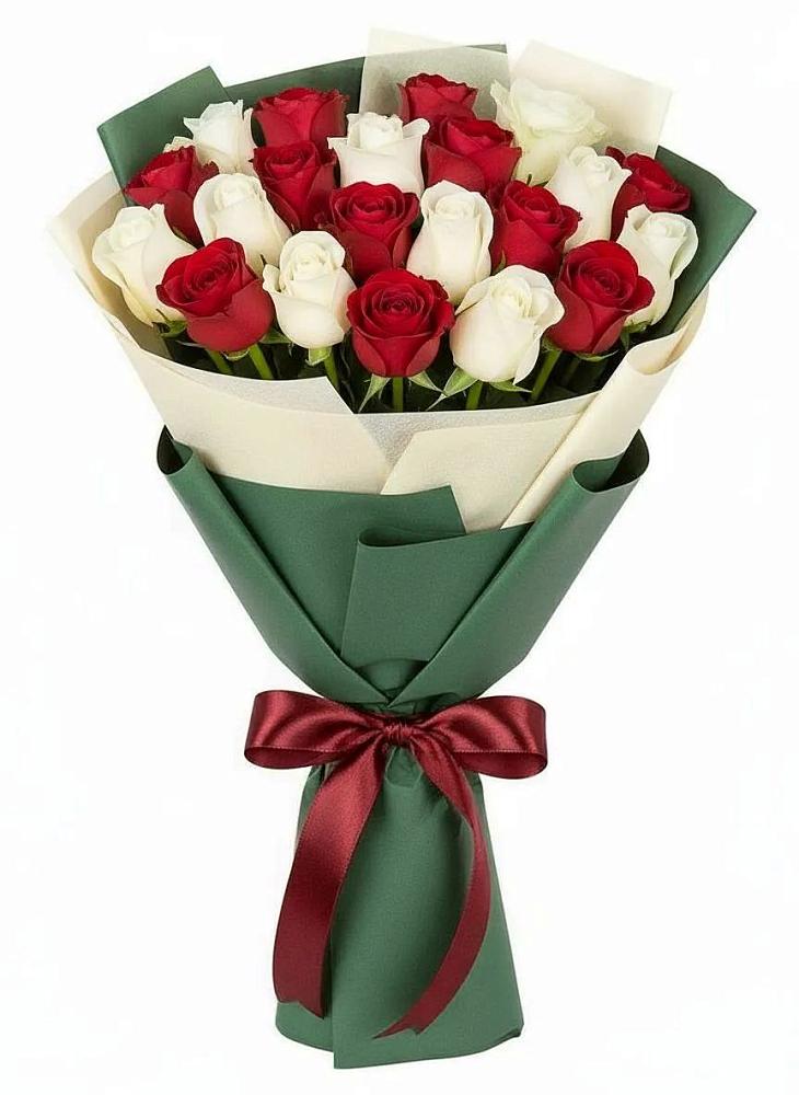 Букет Микс из красных и белых роз в Дорогобуже
