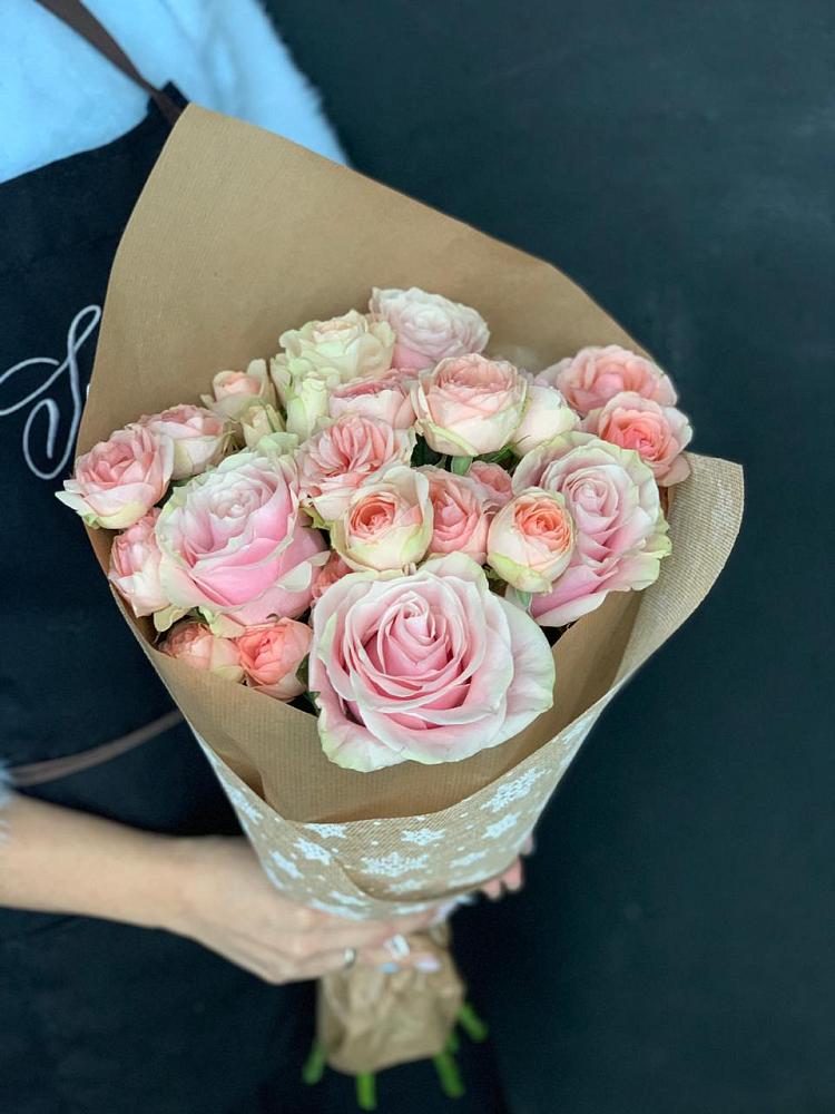 Букет цветов из: Хризантемы и Розы в Дорогобуже